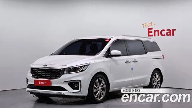 Kia Canival 9-Seater Prstige