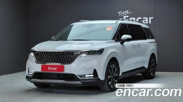 Kia Canival 9-Seater Signature