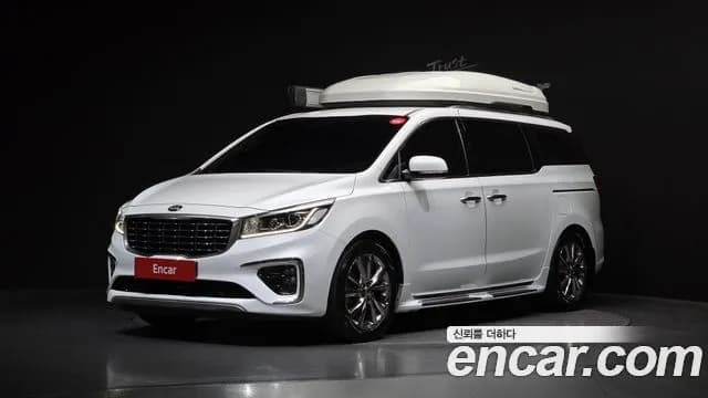 Kia Canival Gasoline 9-Seater Prestige