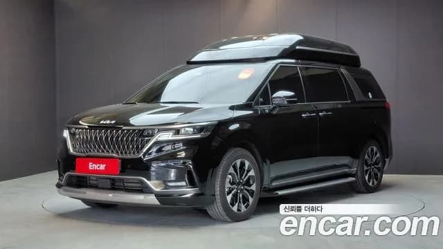 Kia Canival Gasoline 7-Seater Hi-Limousine
