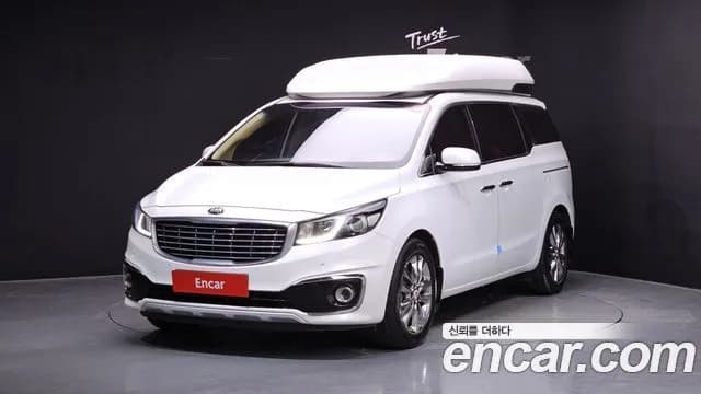 Kia Canival 9-seater Hi-Limousine