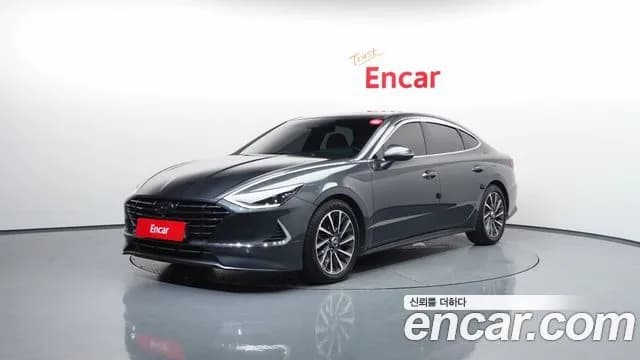 Hyundai Sonata 2.0 LPG(Disabled Person)