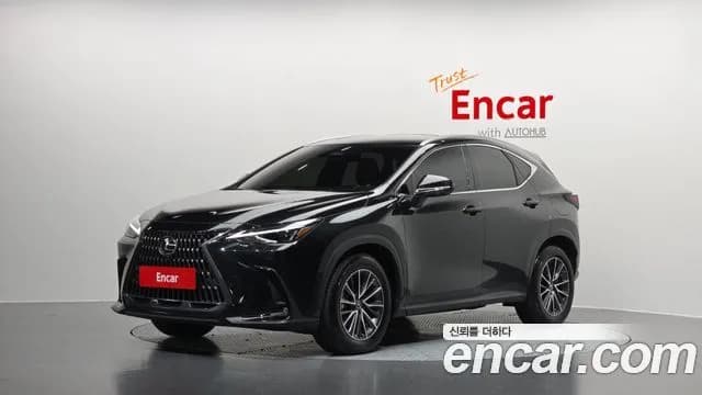 Lexus NX Premium