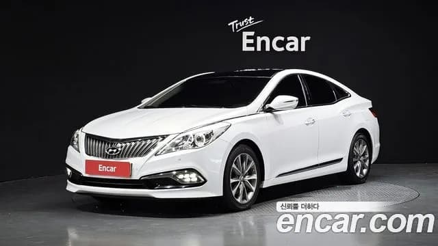 Hyundai Grandeur HG240 Modern