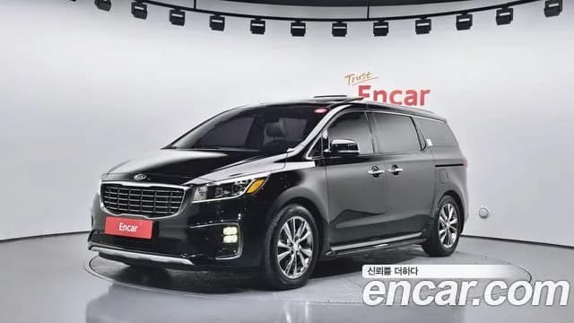 Kia Canival 9-Seater Prstige