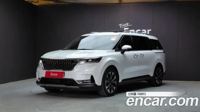 Kia Canival Gasoline 9-Seater Noblesse