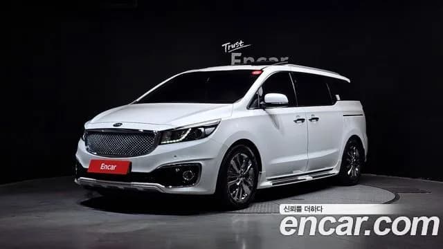 Kia Canival 9-seater Prestige