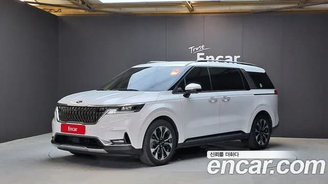 Kia Canival 9-Seater Signature
