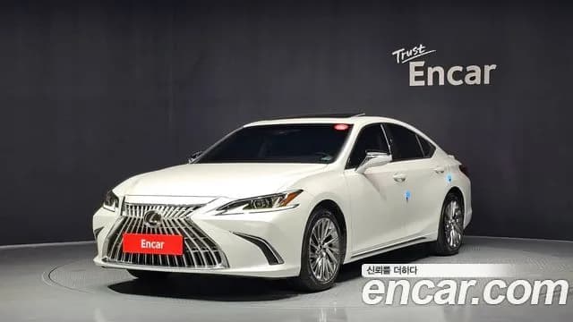 Lexus ES Luxury Plus