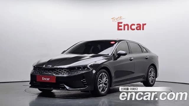 Kia K5 Signature