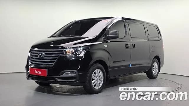 Hyundai Starex Van 3-Seater