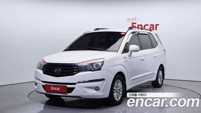 KG_Mobility_Ssangyong KORANDO 2WD GT 11-seater