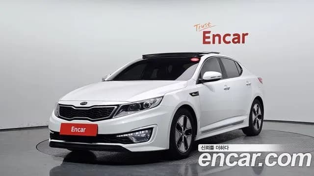Kia K5 Luxury