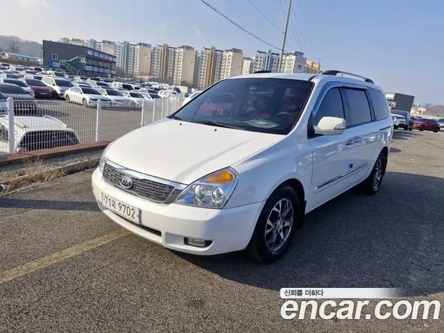 Kia Canival Grand Carnival GLX