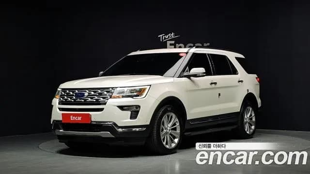 Ford Explorer 2.3 Limited 4WD