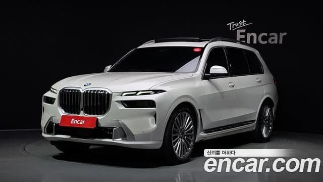 BMW X7 xDrive 40i Design Pure Excellence 7-Seater