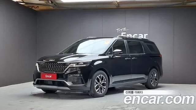 Kia Canival 9-Seater Prestige