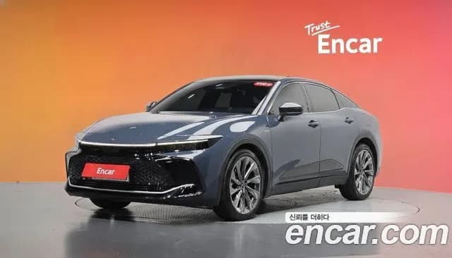 Toyota Crown 2.5 4WD Hybrid