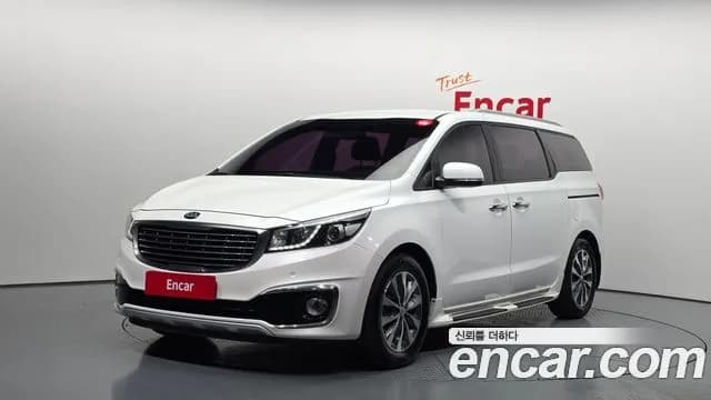 Kia Canival 9-seater Luxury