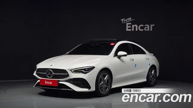 Mercedes-Benz CLA-Class CLA250 4MATIC