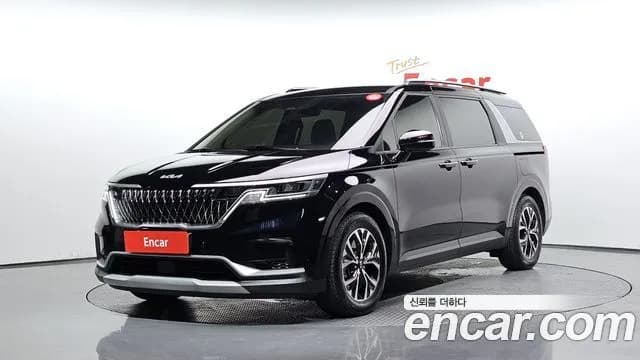 Kia Canival 9-Seater Prestige