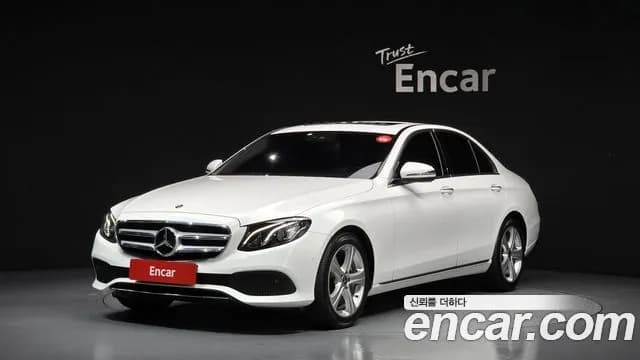 Mercedes-Benz E-Class E200 Avantgarde