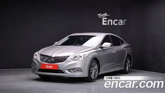 Hyundai Grandeur HG240 Modern