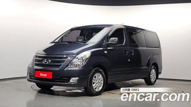 Hyundai Starex 5-Seater VAN