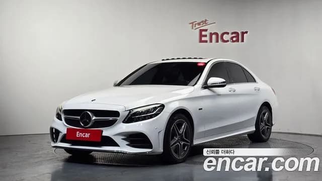 Mercedes-Benz C-Class C300e 4MATIC AMG Line