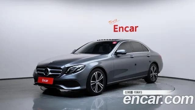 Mercedes-Benz E-Class E300 Avantgarde