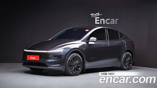 Tesla Model Y RWD