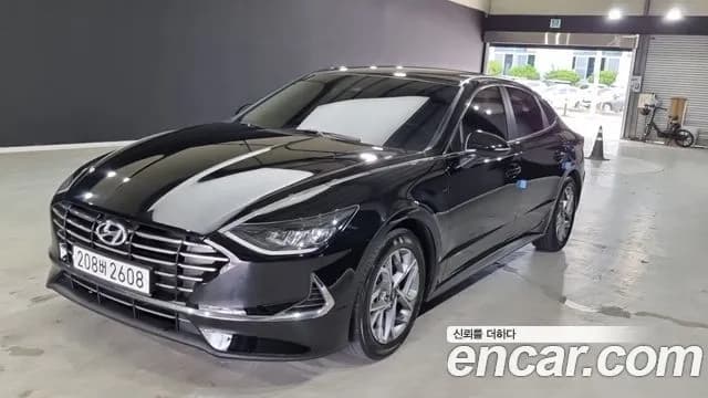 Hyundai Sonata 2.0 LPG(rental car)