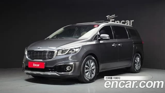 Kia Canival 9-seater Luxury