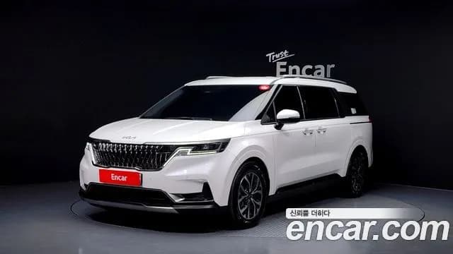 Kia Canival Diesel 9-Seater Noblesse