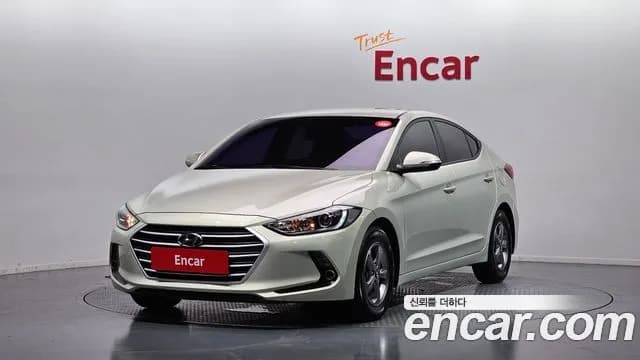 Hyundai AVANTE 1.6 GDI Smart