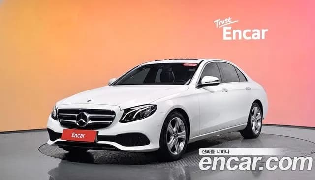 Mercedes-Benz E-Class E200 Avantgarde
