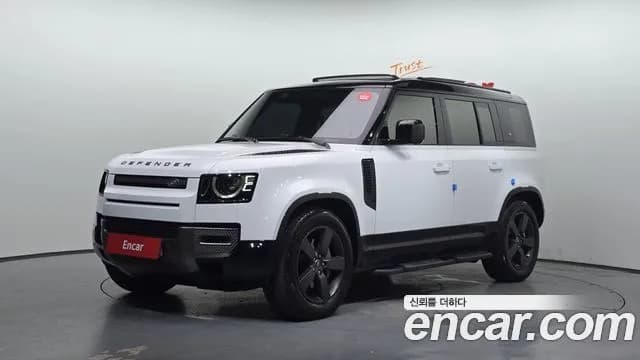 Land Rover Defender 110 D300 X-Dynamic HSE