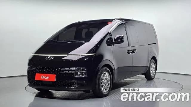 Hyundai Staria L3.5 Cargo 5-Seater