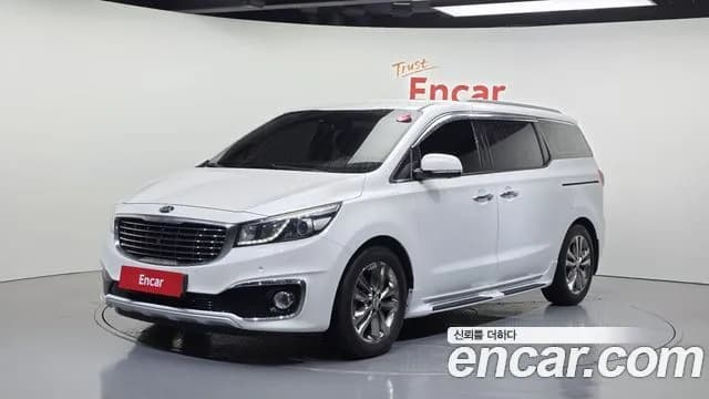 Kia Canival 9-seater Noblesse
