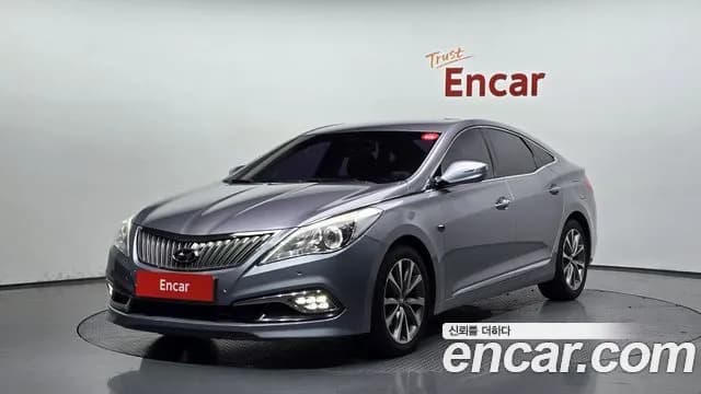 Hyundai Grandeur HG240 Modern