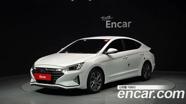 Hyundai AVANTE 1.6