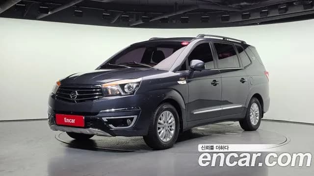 KG_Mobility_Ssangyong KORANDO 4WD TX 11-seater
