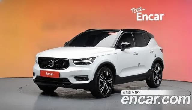 Volvo XC40 T4 R-Design
