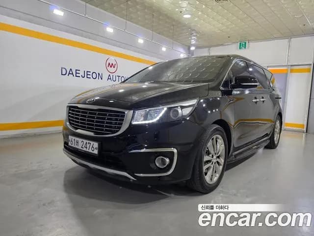 Kia Canival 9-seater Prestige