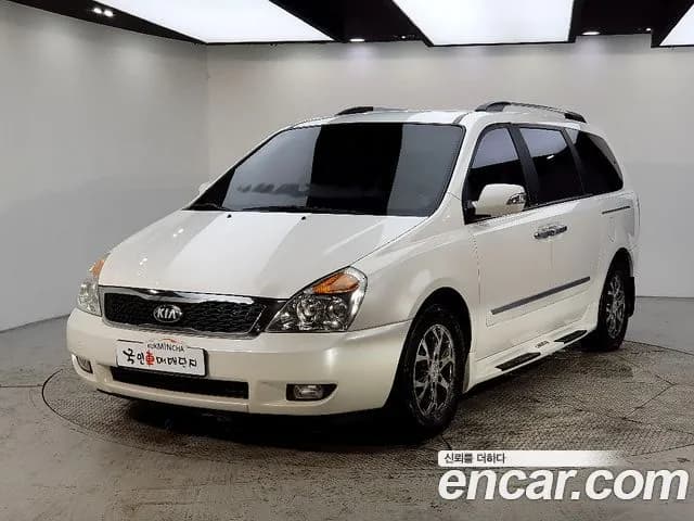 Kia Canival Grand Carnival GLX