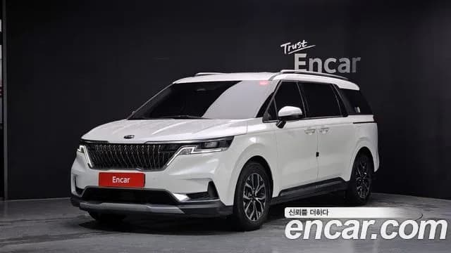 Kia Canival 9-Seater Noblesse
