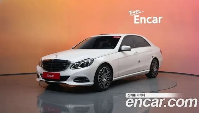 Mercedes-Benz E-Class E300 Elegance