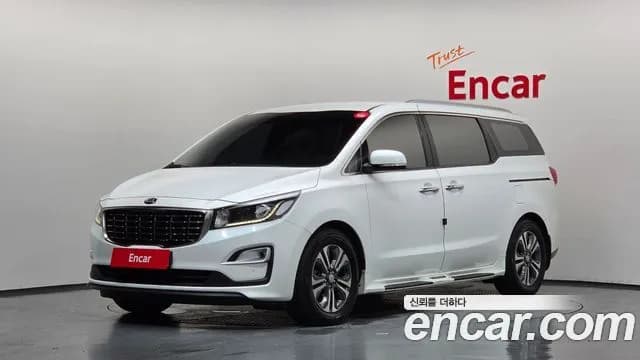 Kia Canival 11-Seater Prestige