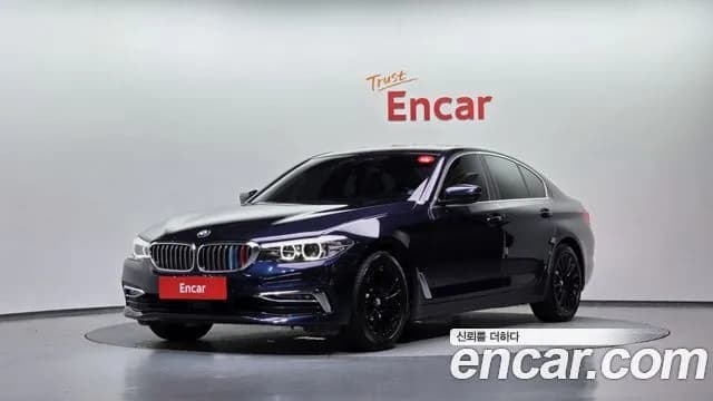 BMW 5-Series 520i Luxury