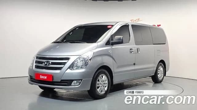 Hyundai Starex 5-Seater VAN